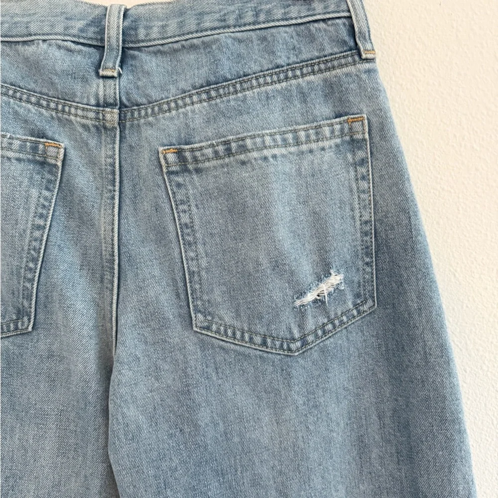GAP Women Size 27/4 Petite Barrel High Rise Jeans Light Indigo Destroy EUC - Picture 11 of 15